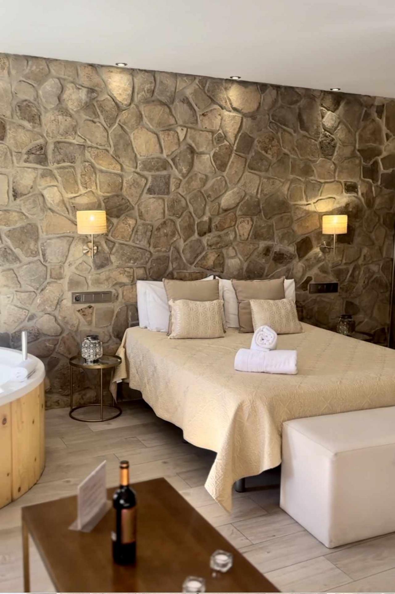 accommodation-image