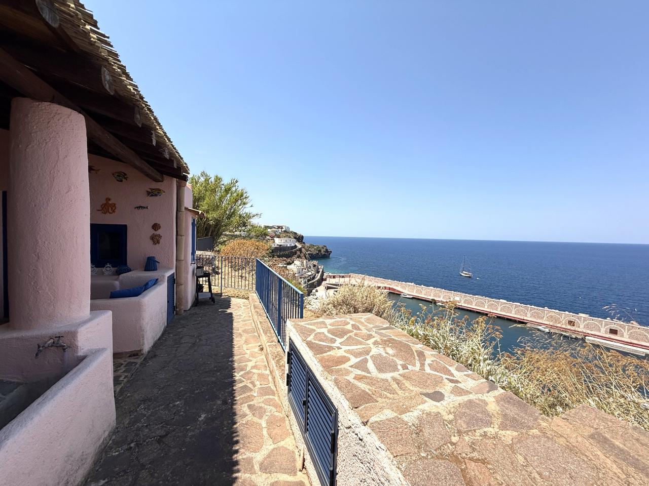 accommodation-image