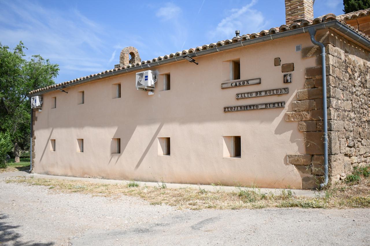 accommodation-image
