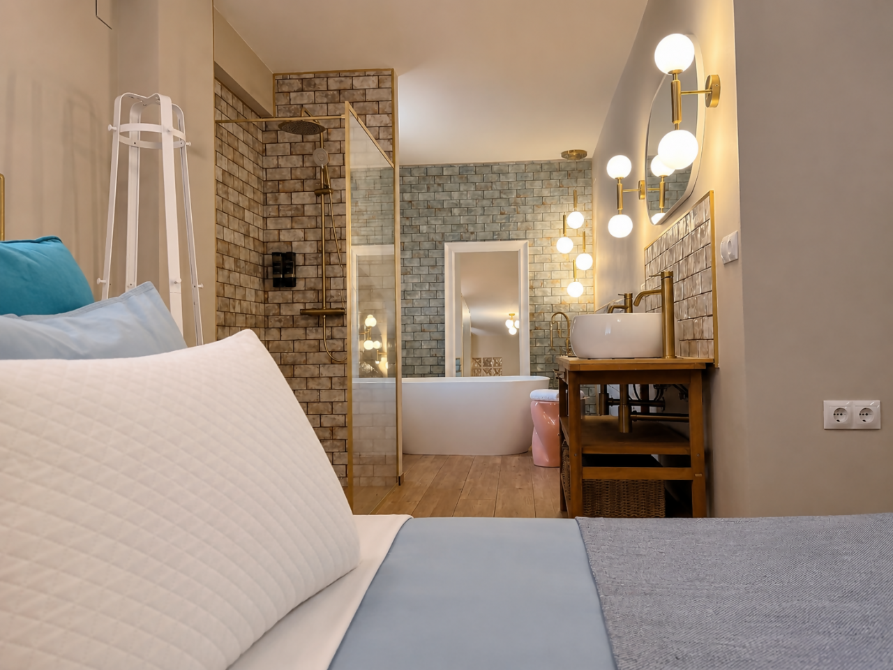 accommodation-image
