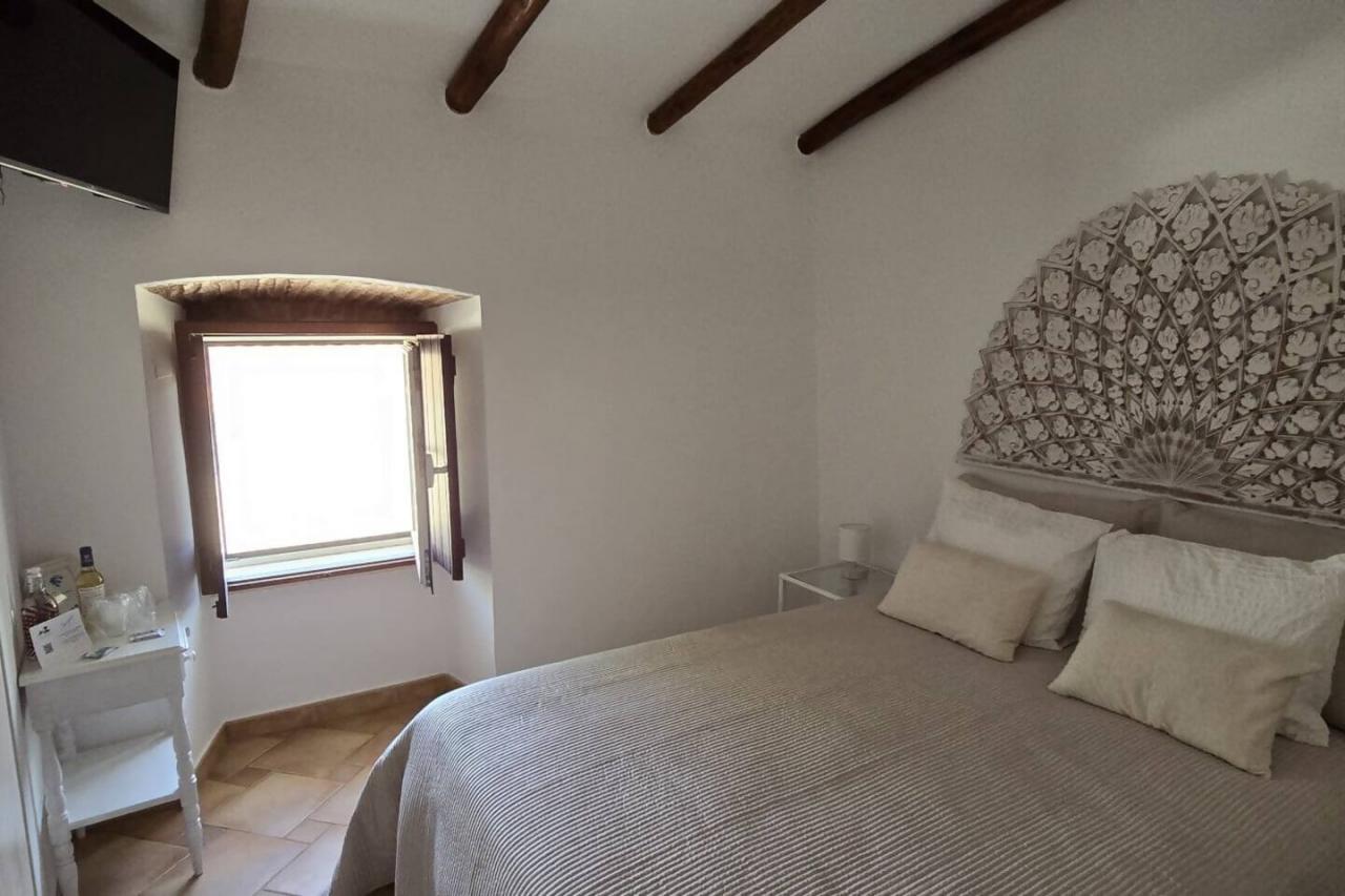 accommodation-image