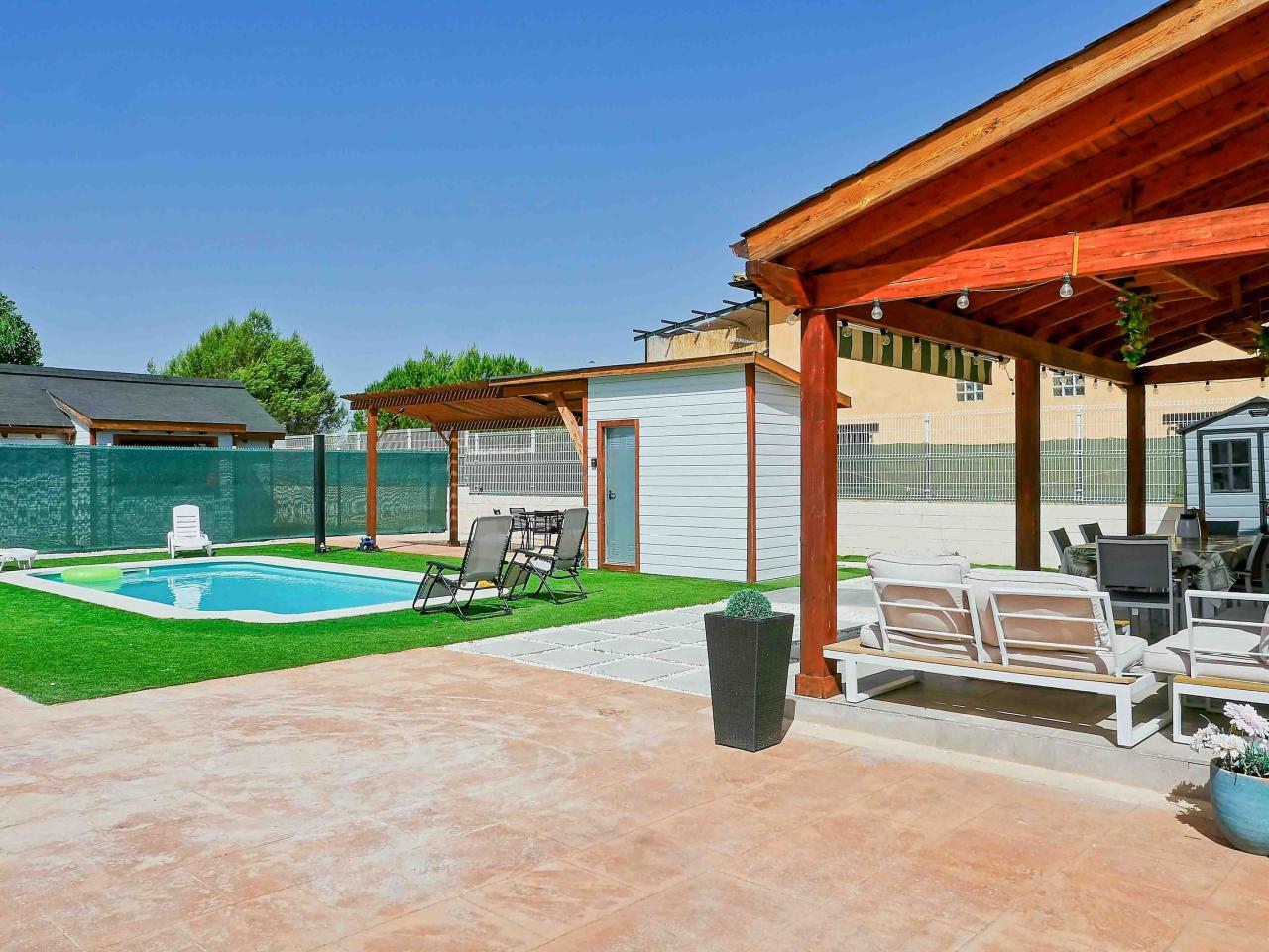 accommodation-image