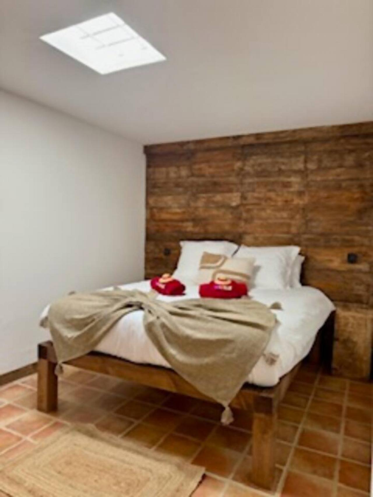 accommodation-image